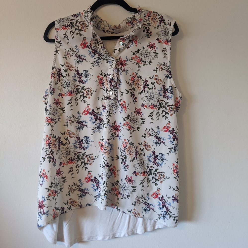 PLUS SIZE floral tank top